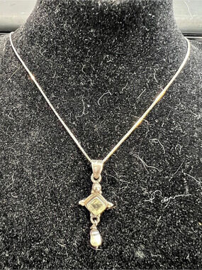 Vintage 925 Sterling Silver Gemstone and Pearl Charm Pendant Necklace 20 inches